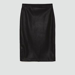 Zara faux leather pencil skirt